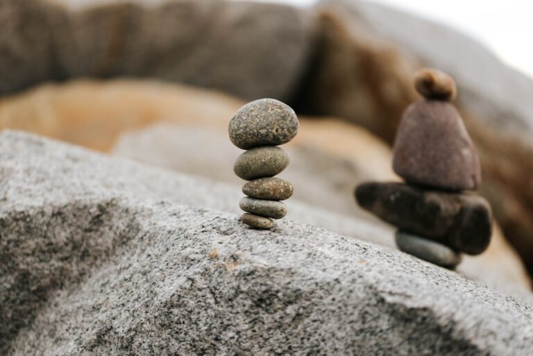 Photo "How to navigate through difficult times without losing your balance"