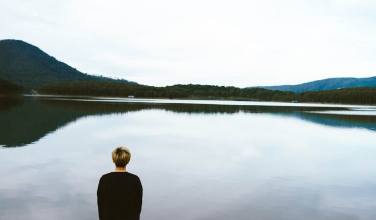 Photo "10 steps to reduce external pressure on your mental health"