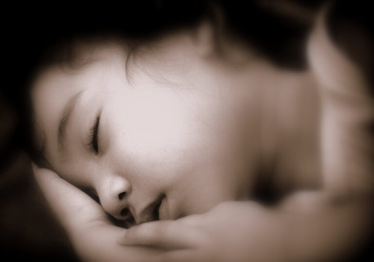 Photo "How to manage bad sleep habits in children"