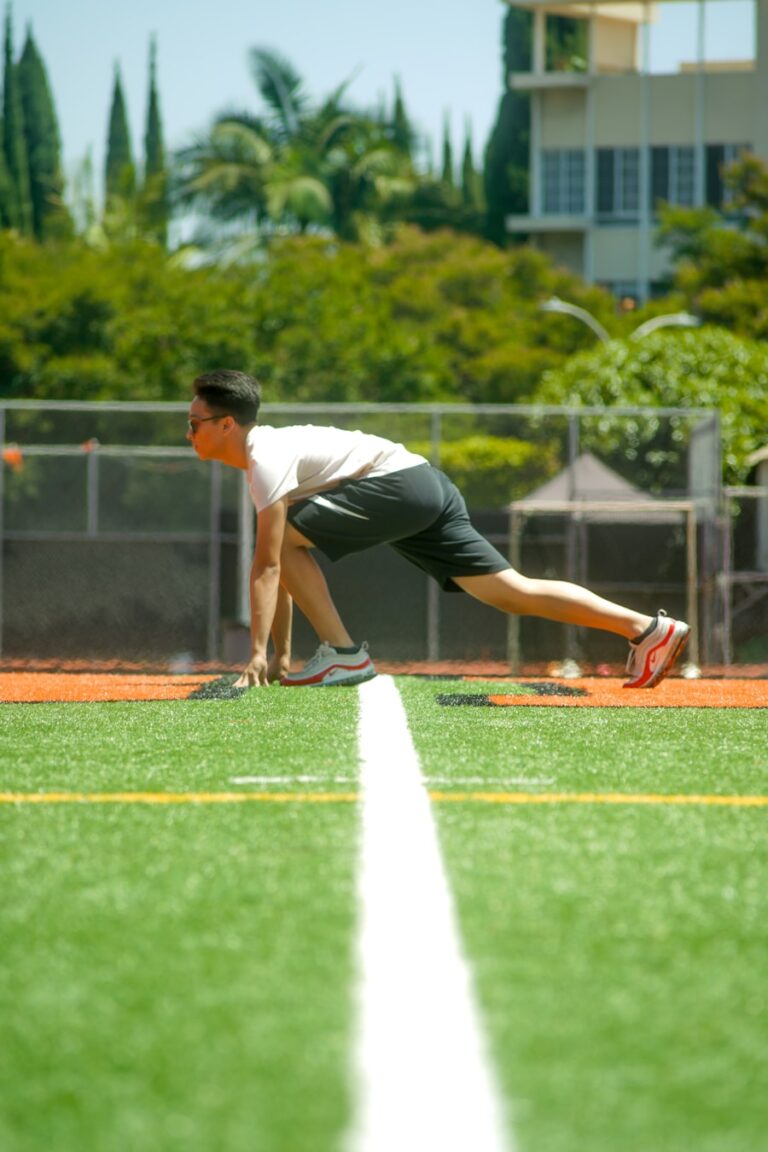 Photo "How to recover from a sports injury and get back on the field"