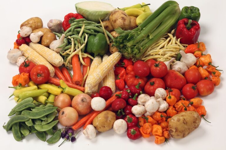 Photo "How to prevent vitamin deficiencies through proper nutrition"