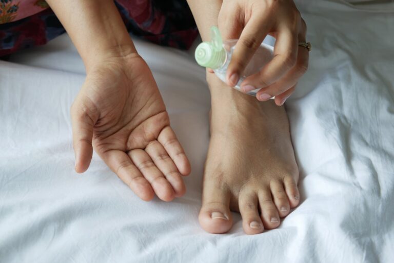 Photo Remedii Pentru Picioare Umflate - Swollen Feet Remedies